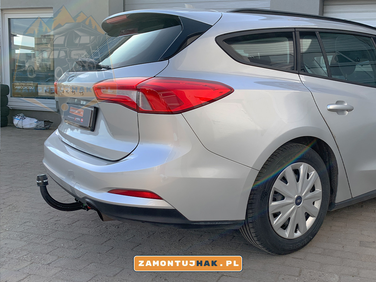 montaż haka ford focus - hak wesfalia